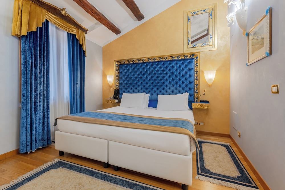 Ca' dell'Arte — Hotel rooms in Venice, Veneto