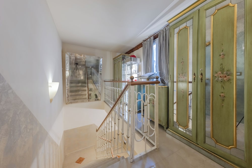Ca' dell'Arte — Hotel building in Venice, Veneto