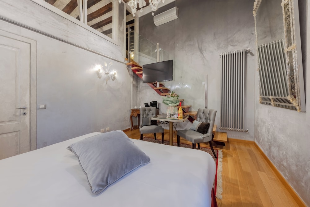 Ca' dell'Arte — Hotel rooms in Venice, Veneto