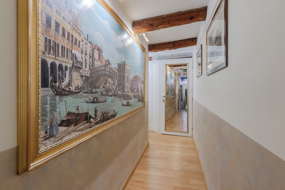 Ca' dell'Arte — Hotel building in Venice, Veneto