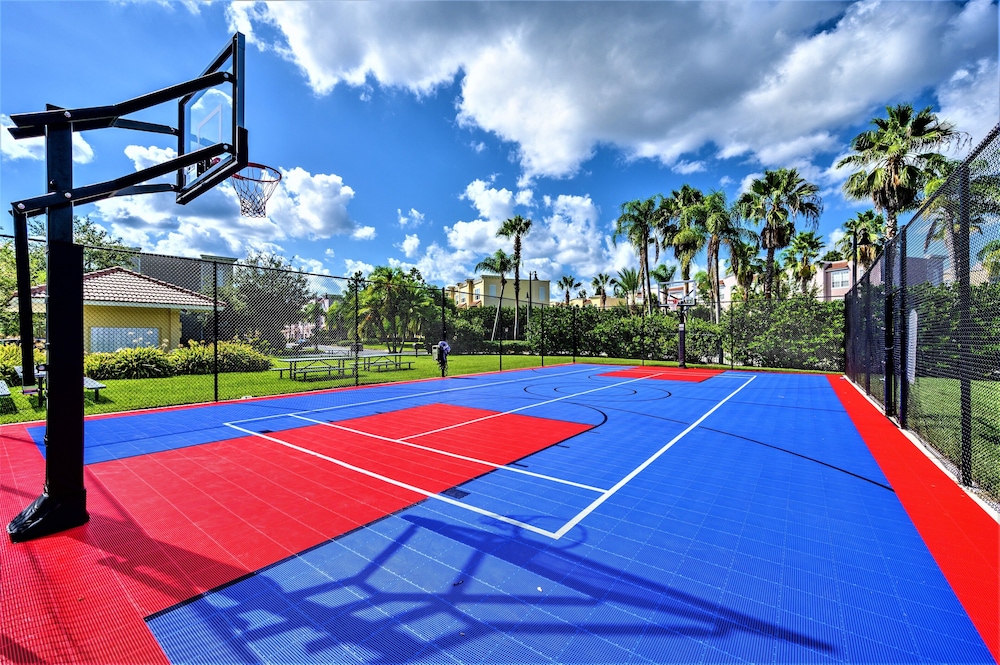 Vista Cay Resort by Millenium at Universal Blvd — Sports & recreation in Orlando, Florida