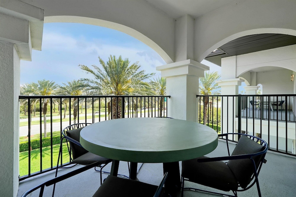 Vista Cay Resort by Millenium at Universal Blvd — Attractions in the area in Orlando, Florida