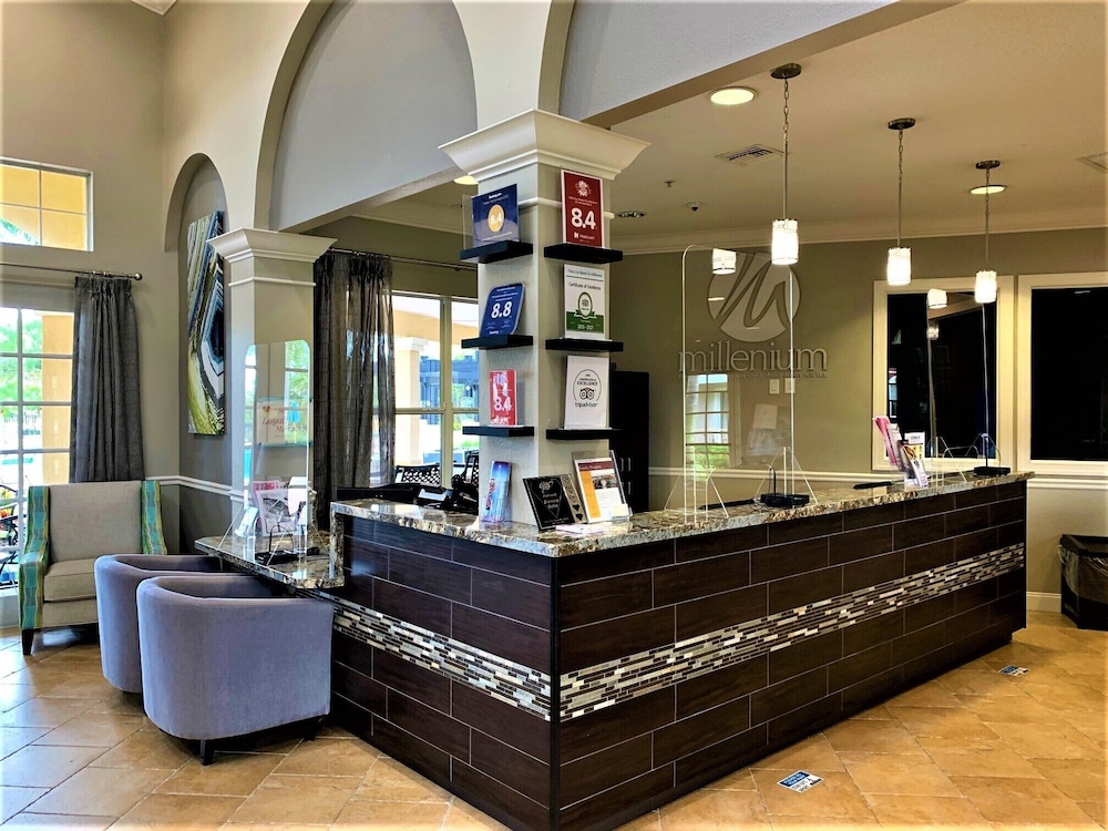Vista Cay Resort by Millenium at Universal Blvd — Hotel building in Orlando, Florida