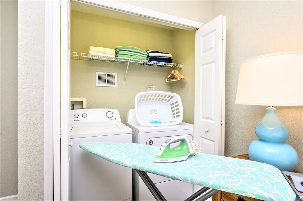 Vista Cay Resort by Millenium at Universal Blvd — Hotel rooms in Orlando, Florida