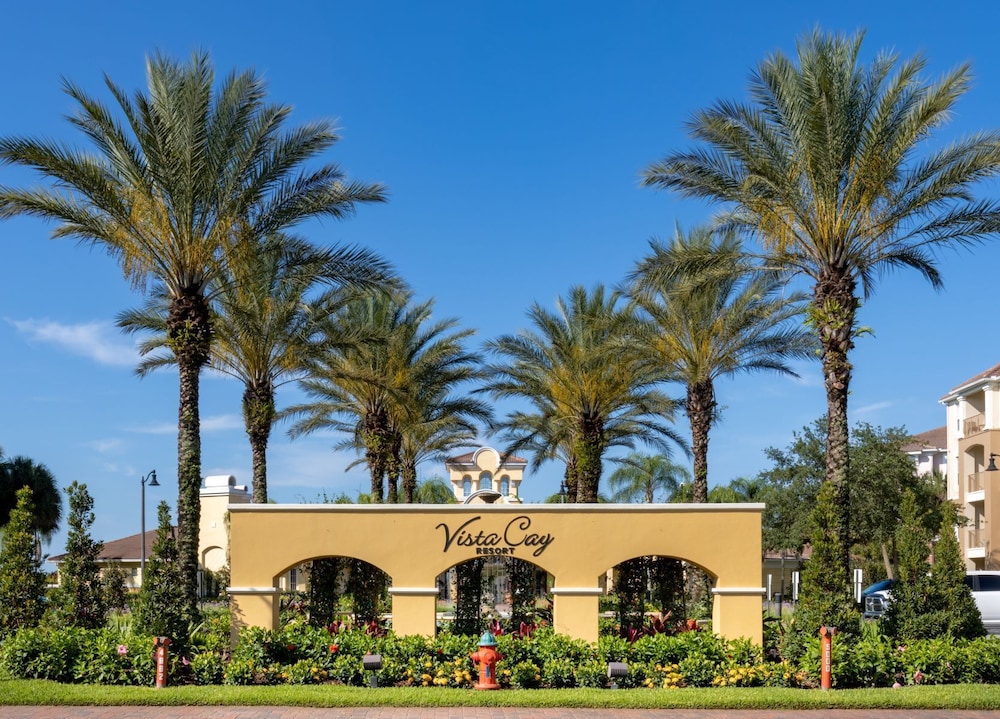 Vista Cay Resort by Millenium at Universal Blvd — Attractions in the area in Orlando, Florida