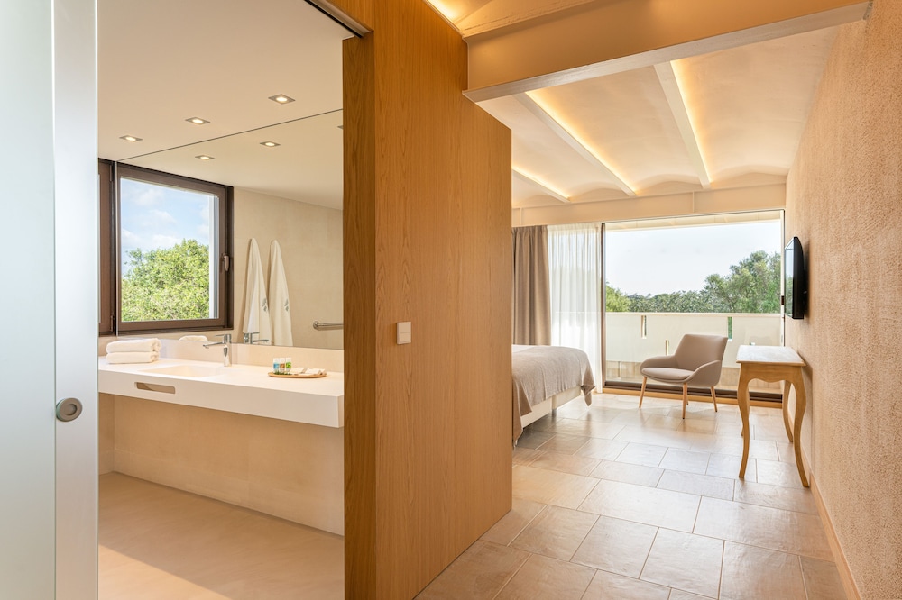 Agroturismo Malbuger Nou - Adults only — Hotel rooms in Mahon, Balearic Islands