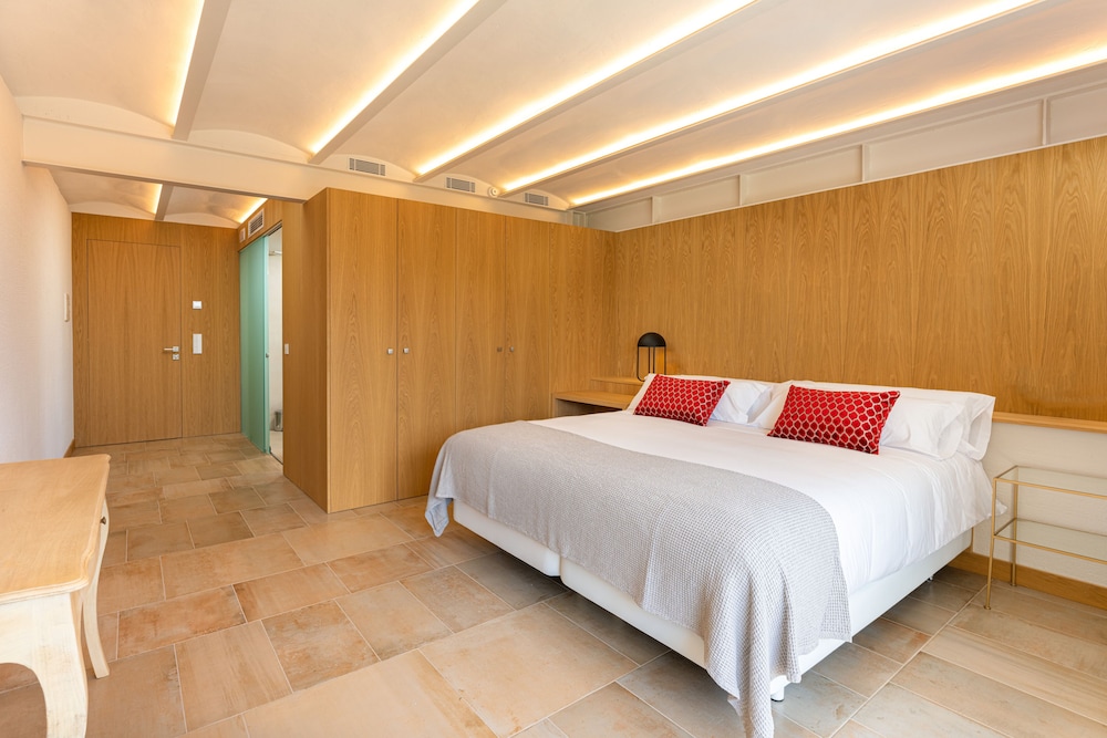 Agroturismo Malbuger Nou - Adults only — Hotel rooms in Mahon, Balearic Islands