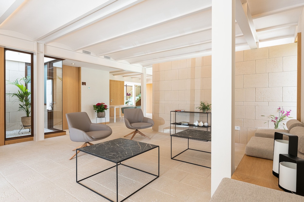 Agroturismo Malbuger Nou - Adults only — Hotel building in Mahon, Balearic Islands