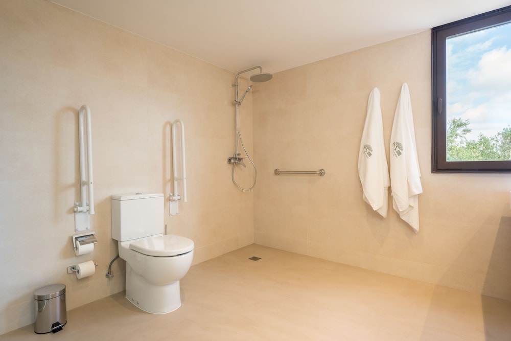 Agroturismo Malbuger Nou - Adults only — Hotel rooms in Mahon, Balearic Islands