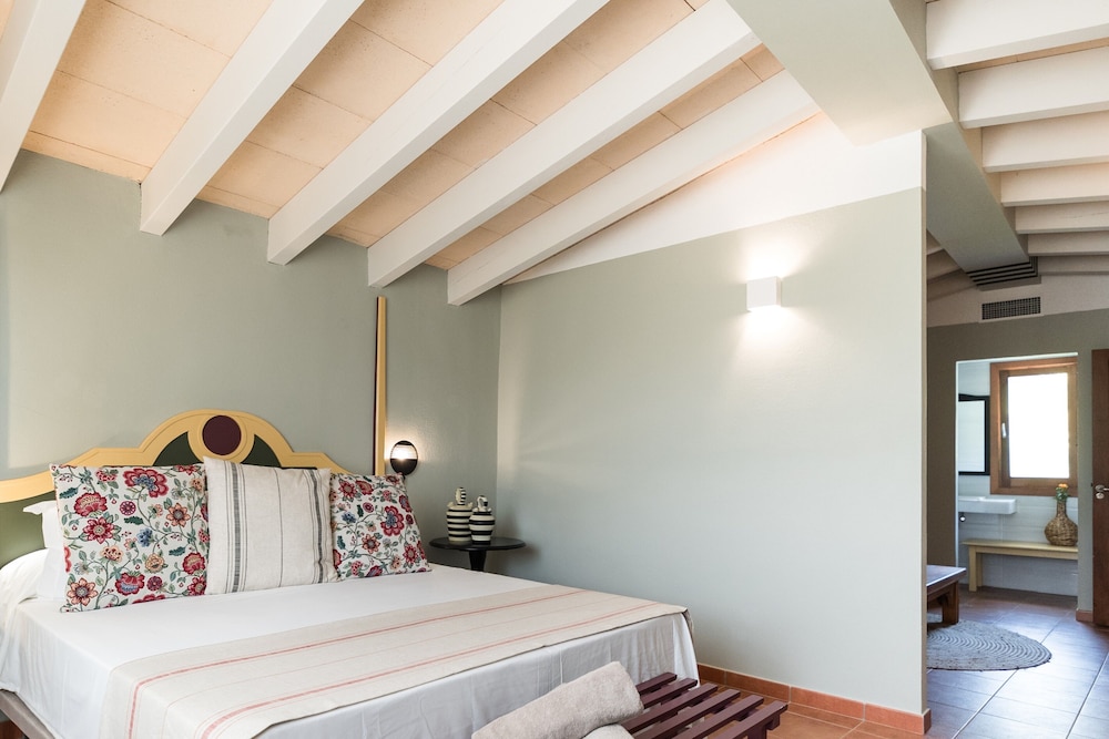 Hotel Llucatx Menorca — Hotel rooms in Son Parc, Balearic Islands