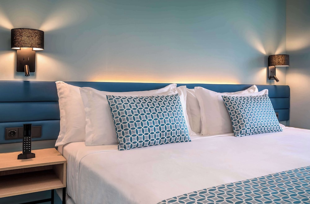 Barceló Benidorm Beach - Adults Recommended — Rooms in Benidorm, Valencian Community