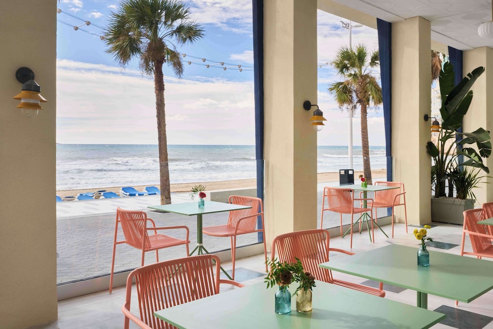 Barceló Benidorm Beach - Adults Recommended — Restaurant in Benidorm, Valencian Community