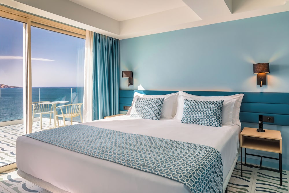 Barceló Benidorm Beach - Adults Recommended — Rooms in Benidorm, Valencian Community