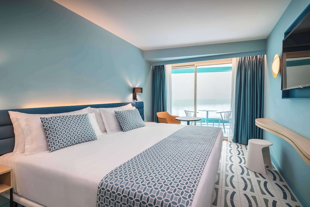 Barceló Benidorm Beach - Adults Recommended — Rooms in Benidorm, Valencian Community