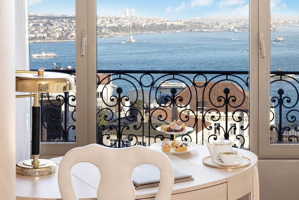 CVK Park Bosphorus Hotel Istanbul — Hotel rooms in Istanbul, Istanbul