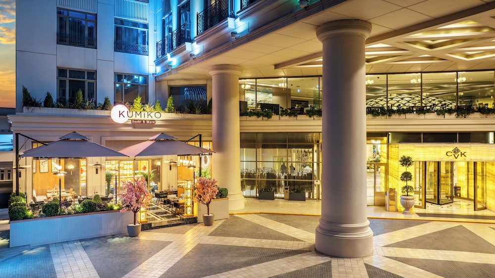 CVK Park Bosphorus Hotel Istanbul — Restaurant & bars in Istanbul, Istanbul