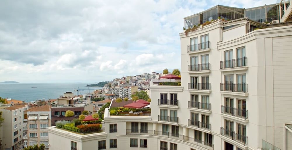 CVK Park Bosphorus Hotel Istanbul — Hotel building in Istanbul, Istanbul