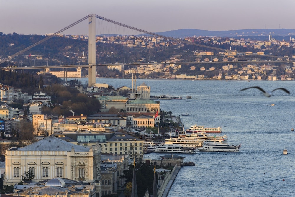 CVK Park Bosphorus Hotel Istanbul — Attractions in the area in Istanbul, Istanbul