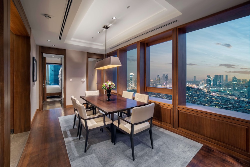 Hilton Istanbul Bomonti Hotel & Conference Center — Hotel rooms in Istanbul, Istanbul