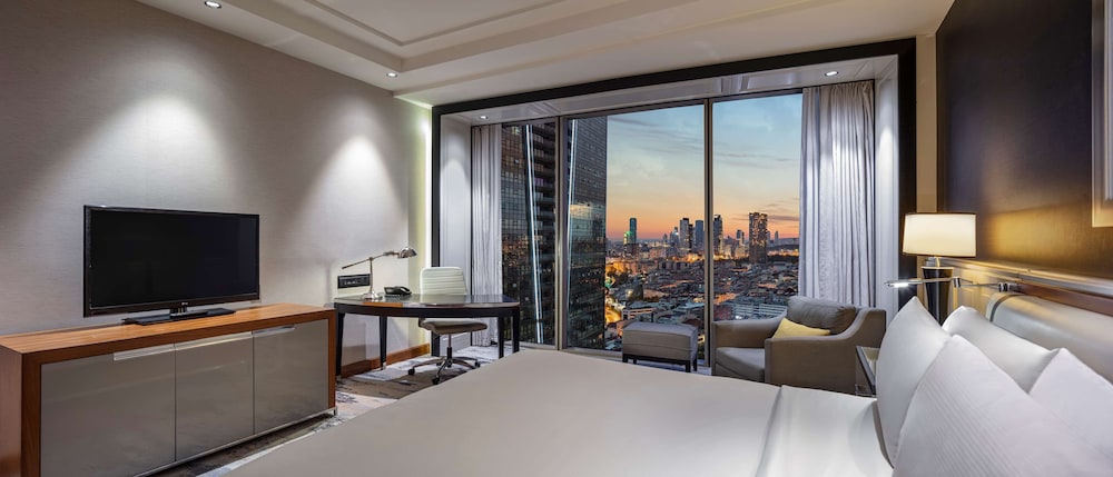 Hilton Istanbul Bomonti Hotel & Conference Center — Hotel rooms in Istanbul, Istanbul