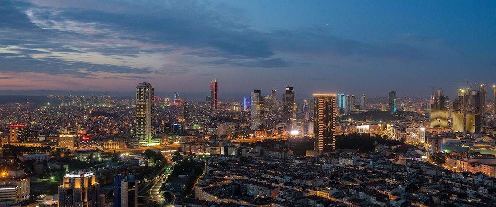 Hilton Istanbul Bomonti Hotel & Conference Center — Attractions in the area in Istanbul, Istanbul