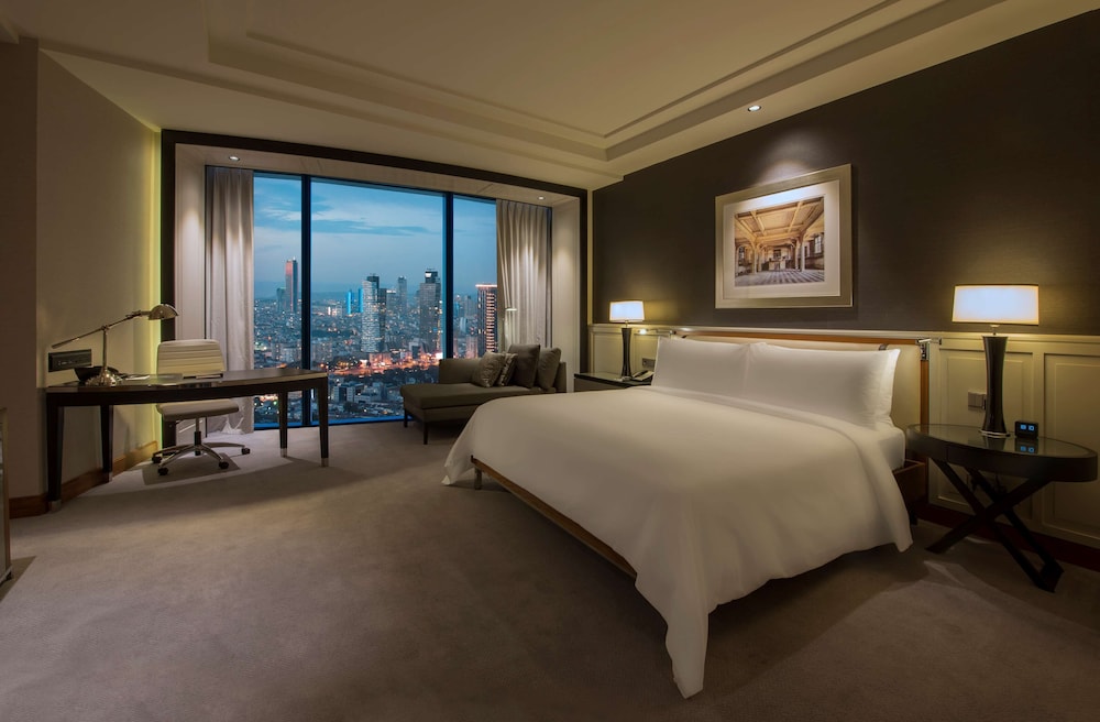 Hilton Istanbul Bomonti Hotel & Conference Center — Hotel rooms in Istanbul, Istanbul