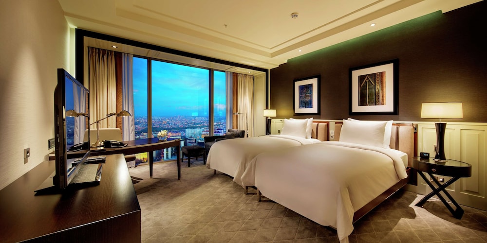 Hilton Istanbul Bomonti Hotel & Conference Center — Hotel rooms in Istanbul, Istanbul