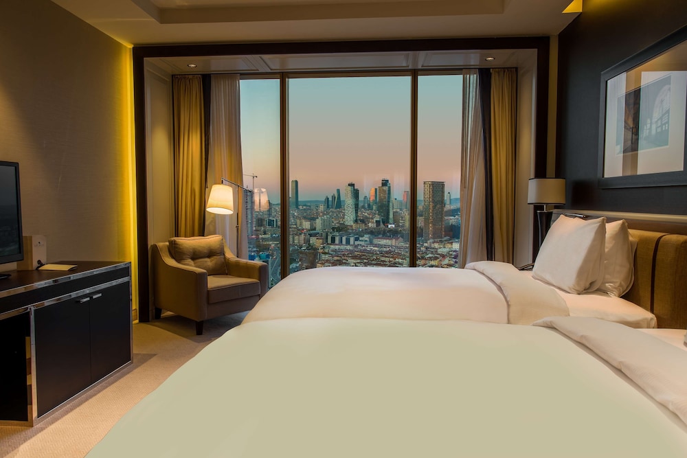 Hilton Istanbul Bomonti Hotel & Conference Center — Hotel rooms in Istanbul, Istanbul