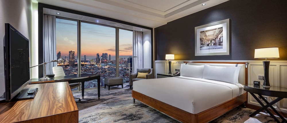 Hilton Istanbul Bomonti Hotel & Conference Center — Hotel rooms in Istanbul, Istanbul