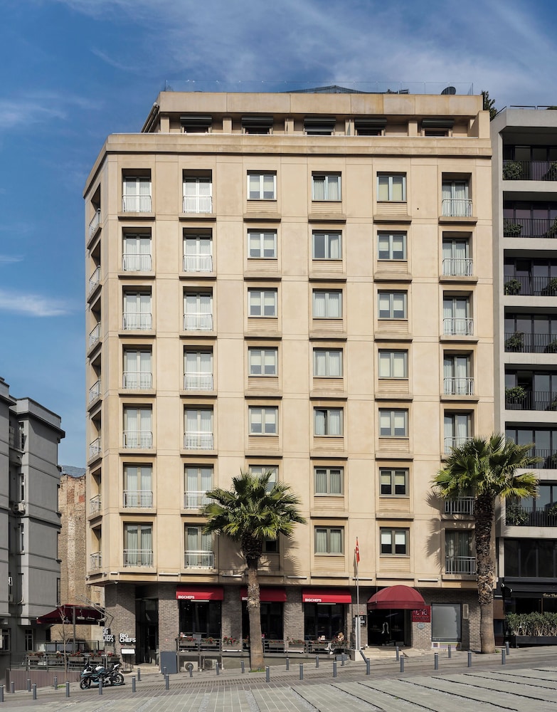 Continental Hotel Pera - zdjęcie 2