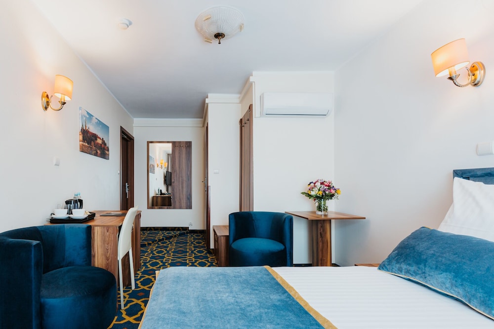 Hotel Jan — Hotel rooms in Krakow, Lesser Poland