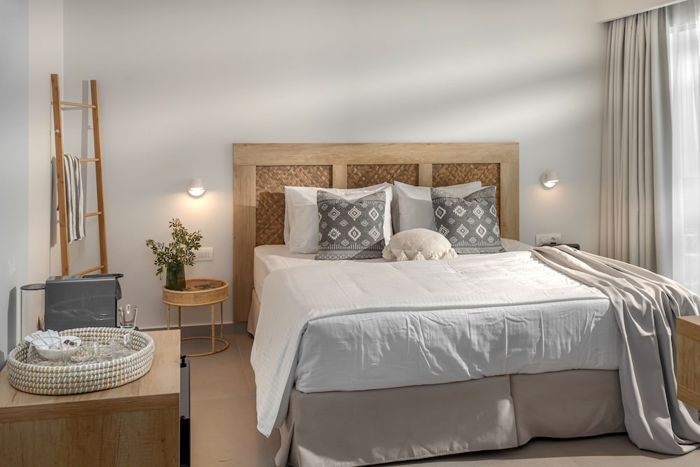 Anassa Suites by Estia Adults Only — Hotel rooms in Stalida