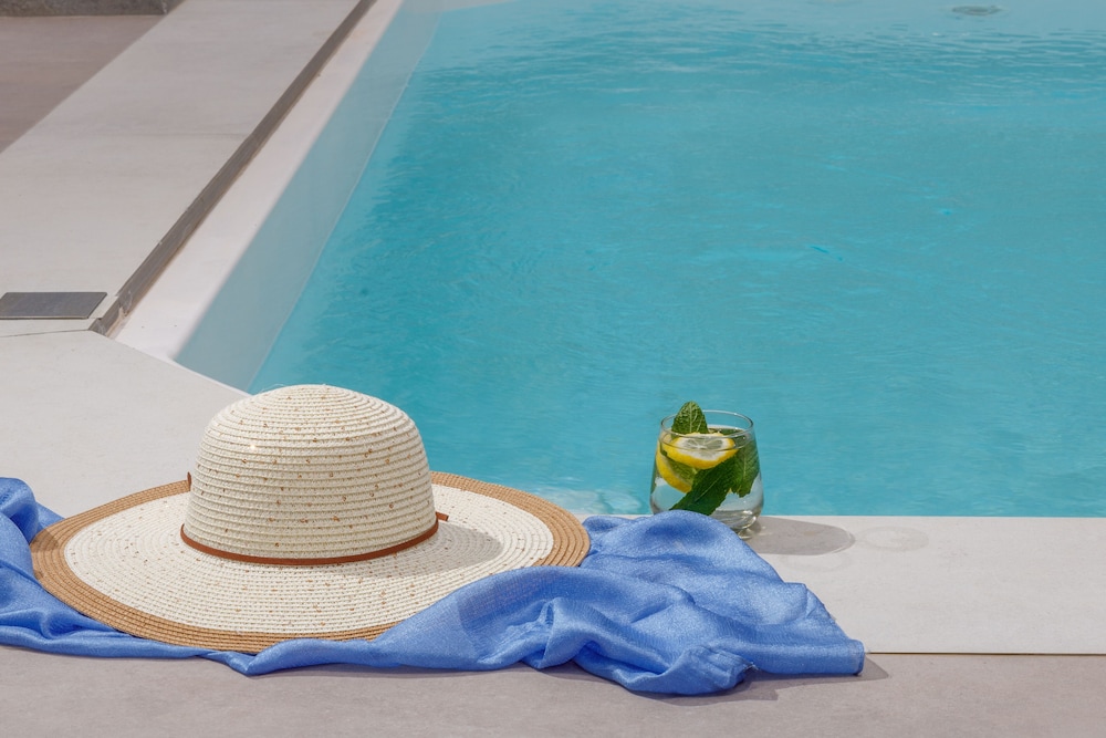 Anassa Suites by Estia Adults Only — Swimming pool in Stalida