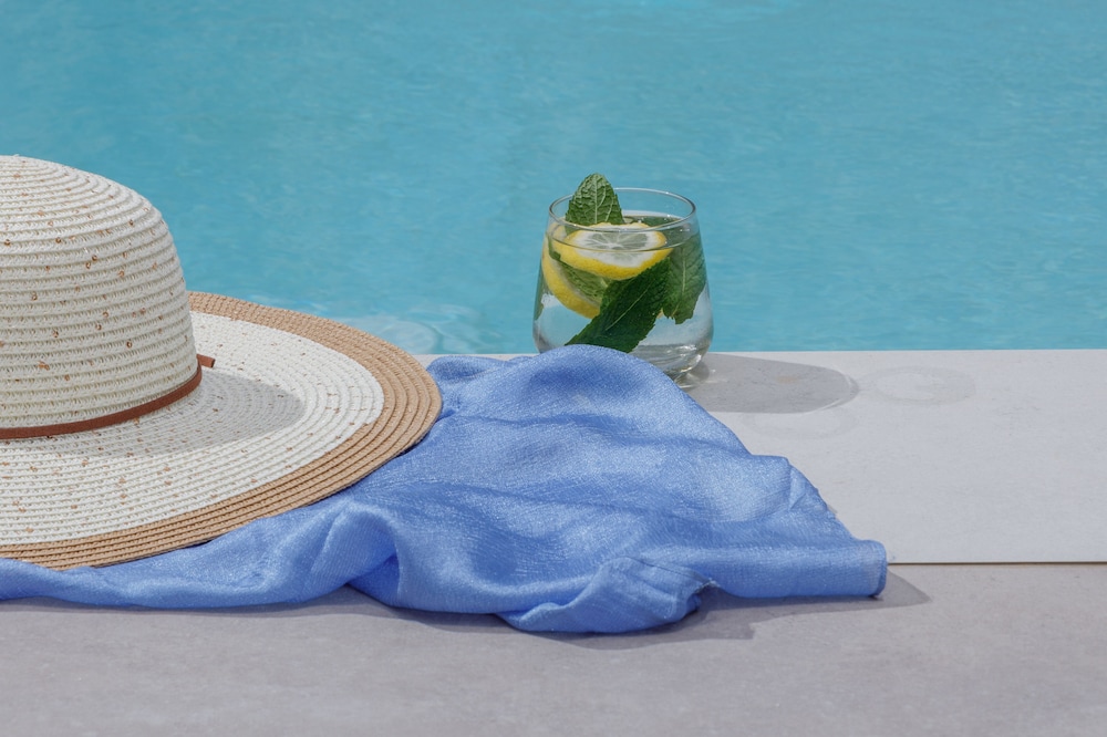Anassa Suites by Estia Adults Only — Swimming pool in Stalida