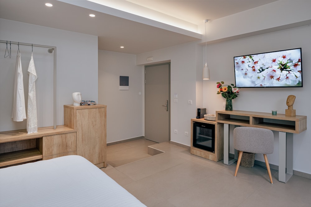 Anassa Suites by Estia Adults Only — Hotel rooms in Stalida
