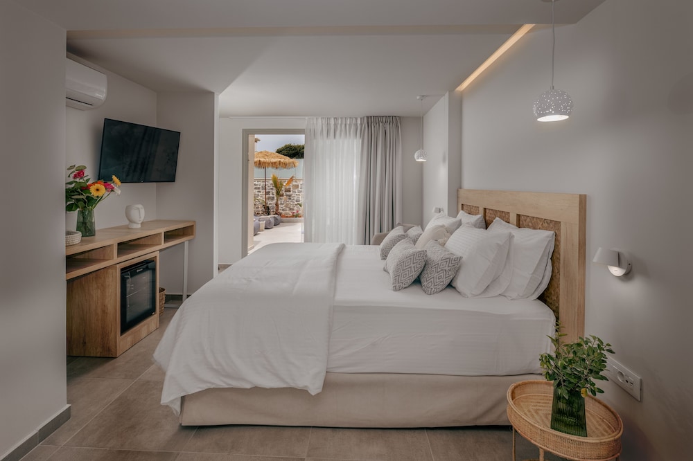 Anassa Suites by Estia Adults Only — Hotel rooms in Stalida