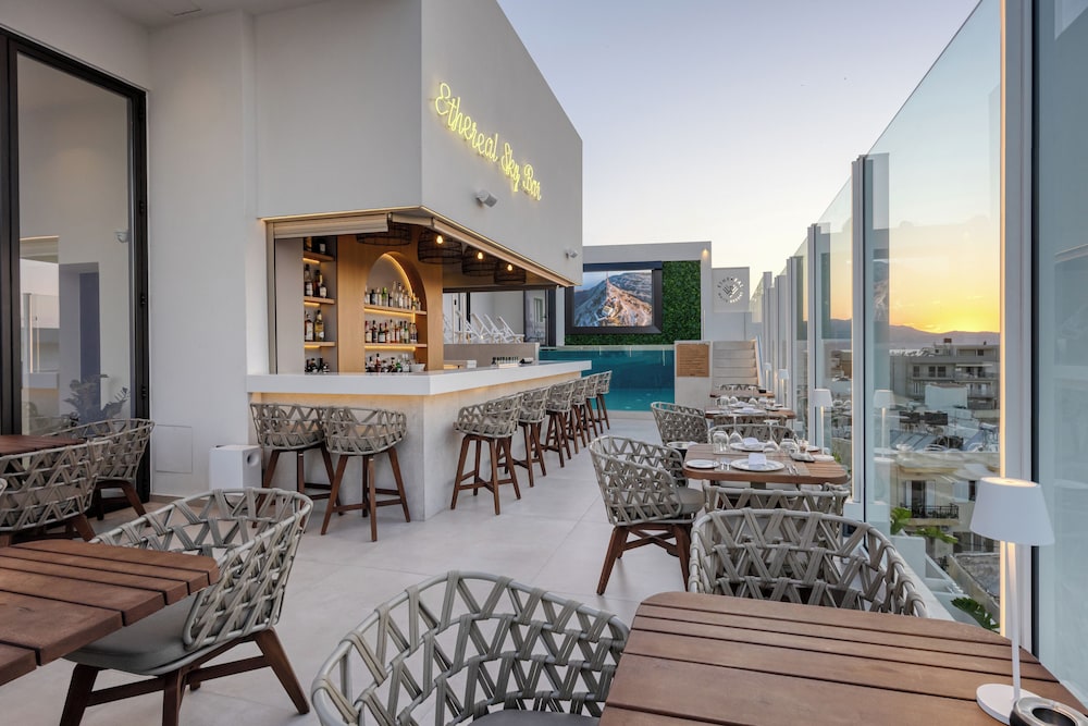 Ethereal White Resort Hotel & Spa - Adults Only — Restaurant & bars in Heraklion
