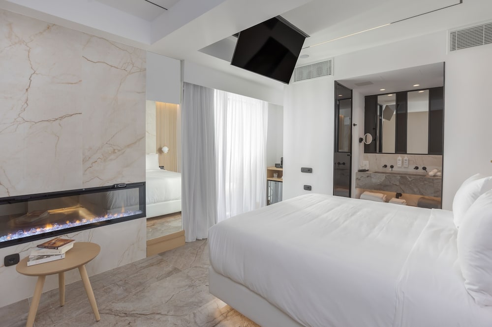Ethereal White Resort Hotel & Spa - Adults Only — Hotel rooms in Heraklion