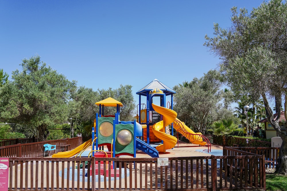 Alfagar Alto da Colina — Attractions for children in Albufeira, Faro