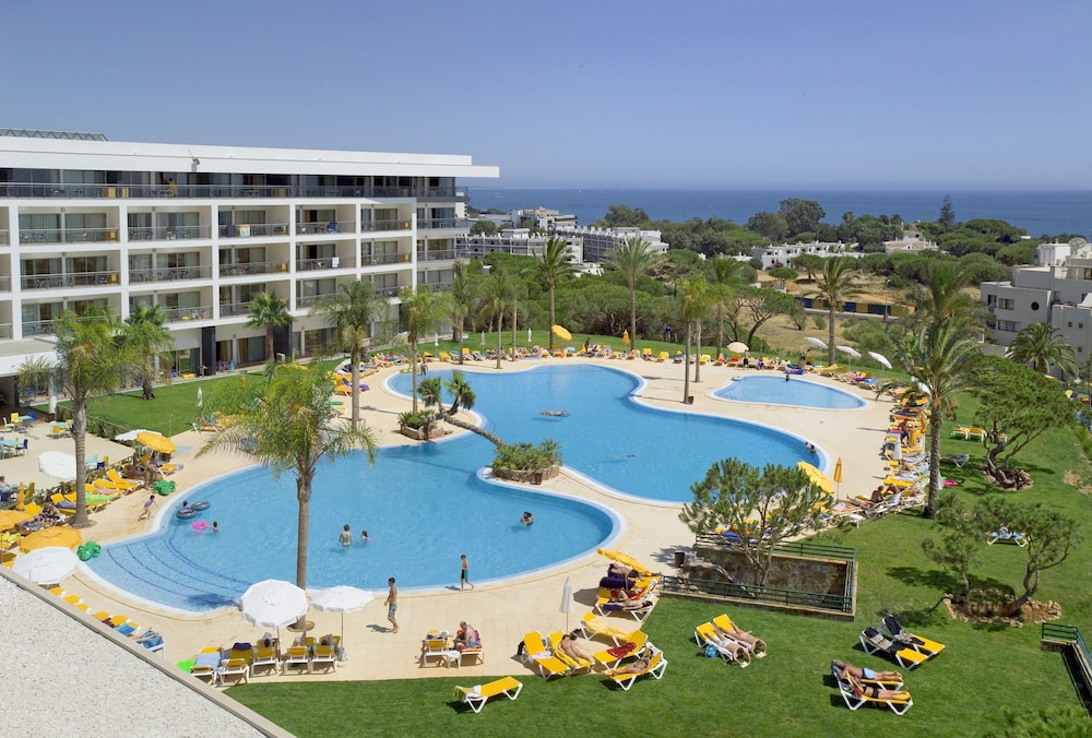 Alfagar Alto da Colina — Swimming pool in Albufeira, Faro