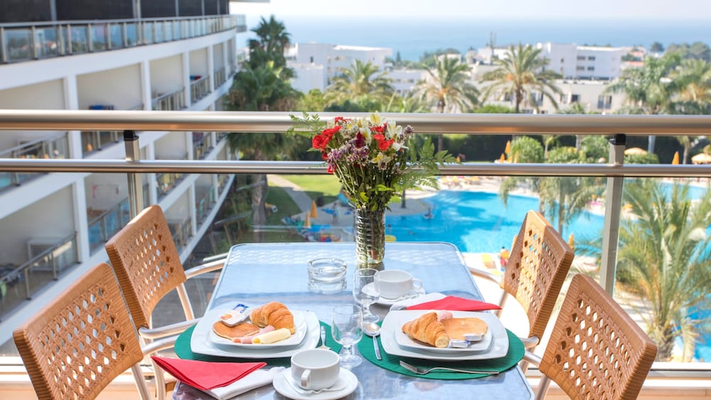 Alfagar Alto da Colina — Swimming pool in Albufeira, Faro