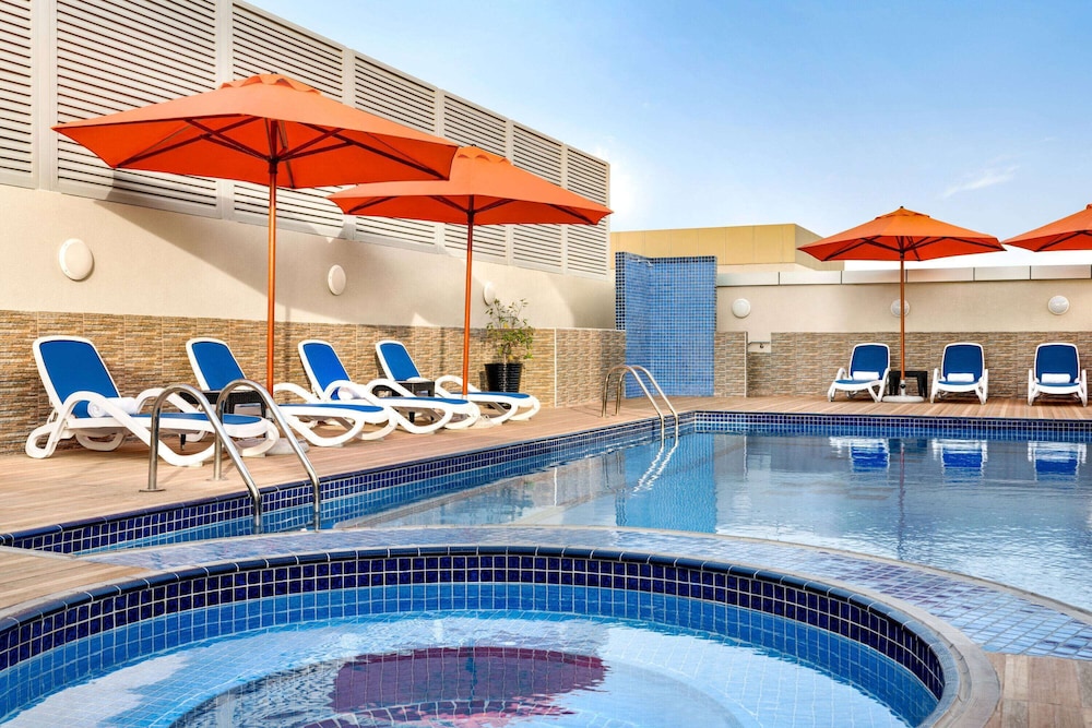 Ramada by Wyndham Dubai Deira - zdjęcie 4