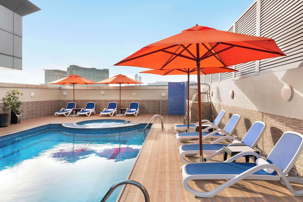 Ramada by Wyndham Dubai Deira - zdjęcie 3