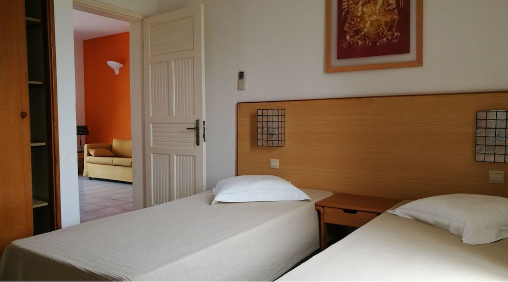 Foya Branca by Flagworld Hotels — Hotel rooms in Mindelo, Sao Vicente