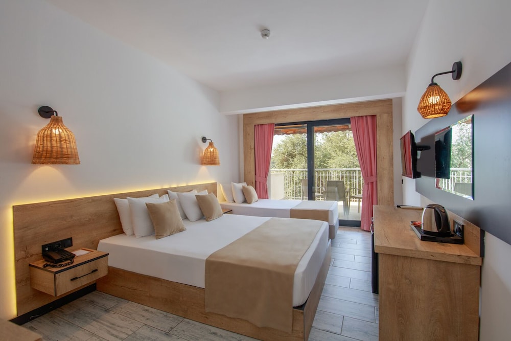 Hotel Meri All Inclusive — Hotel rooms in Fethiye, Mugla