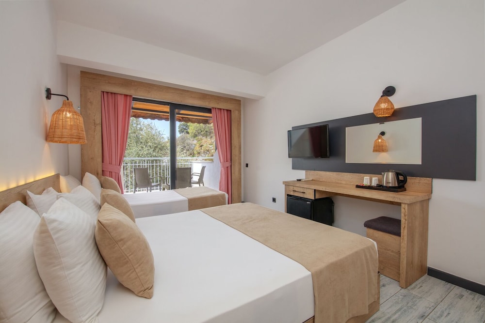 Hotel Meri All Inclusive — Hotel rooms in Fethiye, Mugla