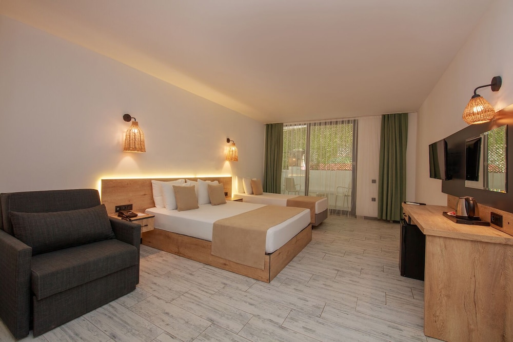 Hotel Meri All Inclusive — Hotel rooms in Fethiye, Mugla