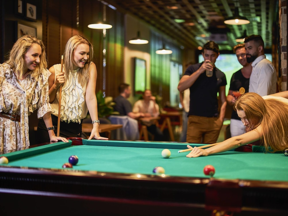 Mercure Dubai Barsha Heights Hotel Suites And Apartments — Sports & recreation in Dubai
