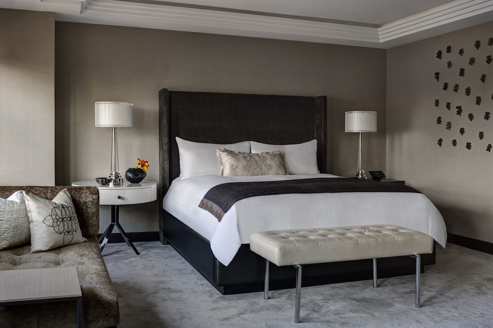 The Towers at Lotte New York Palace — Hotel rooms in New York City, New York State