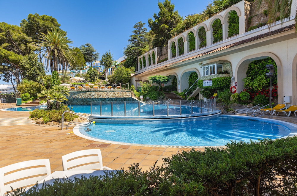Guitart Central Park Aqua Resort — Main photo in Lloret de Mar, Catalonia